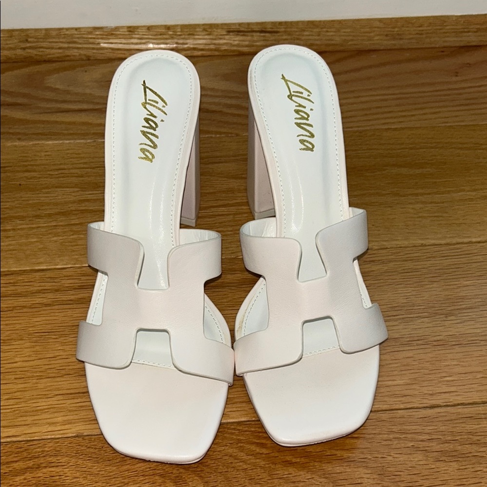 Women's White Heel Sandals - Sz 10